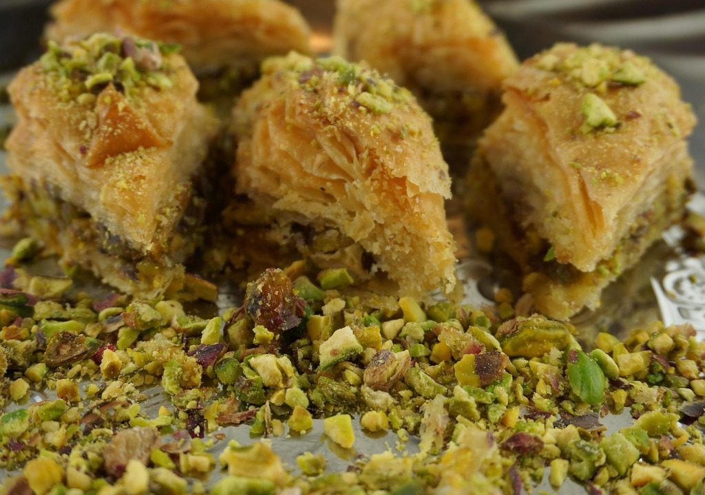 pistachio baklava, oriental kitchen, sweet pastries