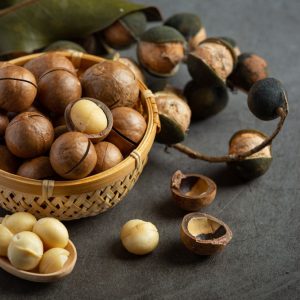 Orzchy macadamia w koszyczku