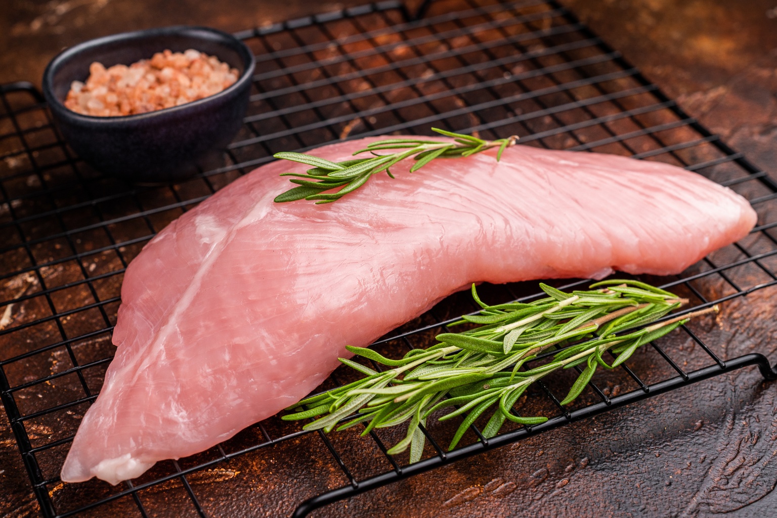 Pierś z indyka z dodatkiem rozmarynu