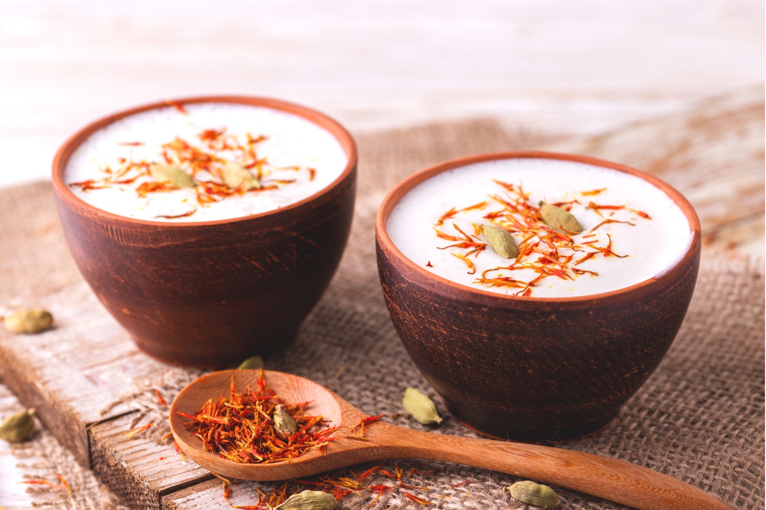 lassi z przyprawami